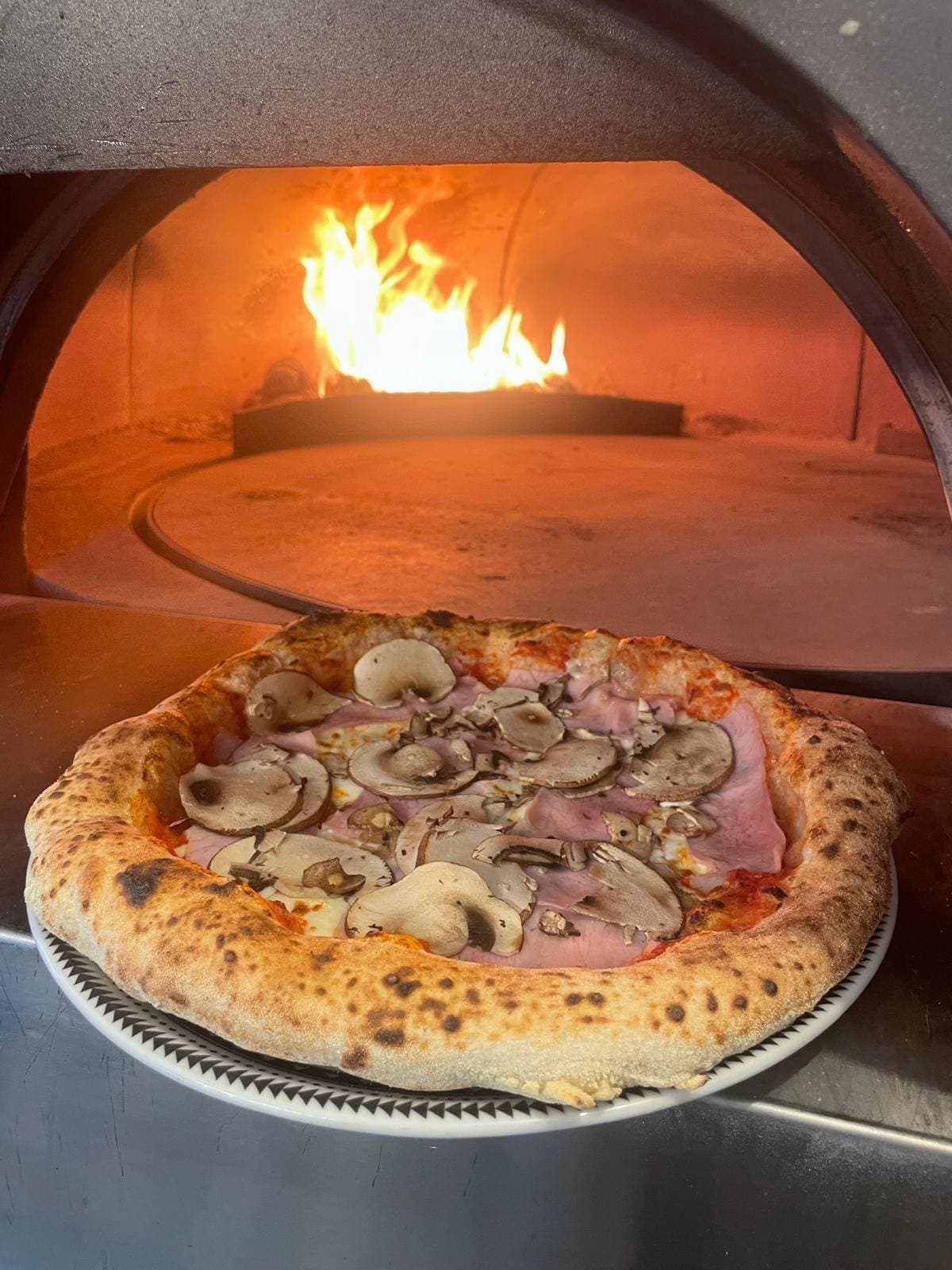 Fiamma Pizza 1