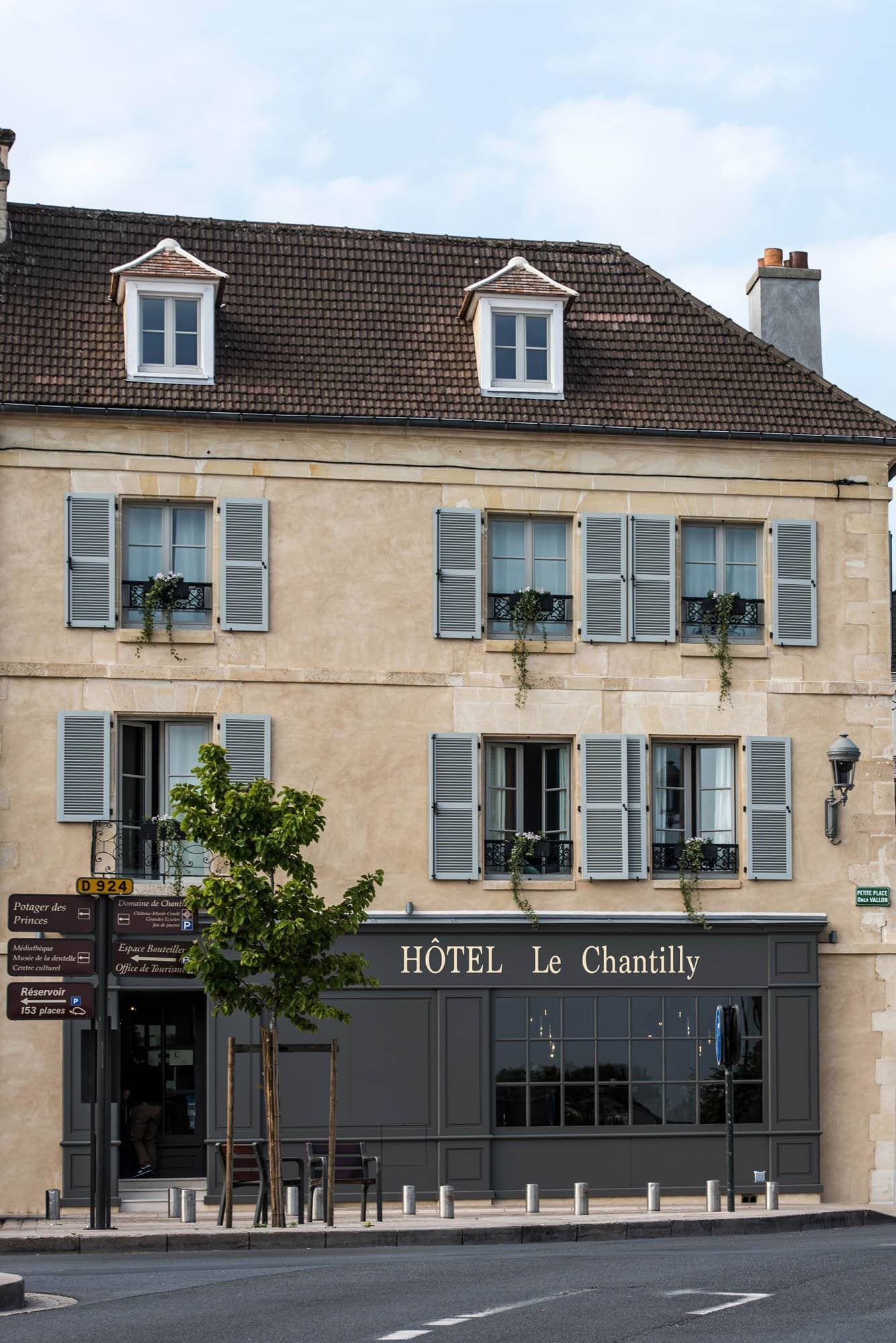 Hôtel Le Chantilly 1