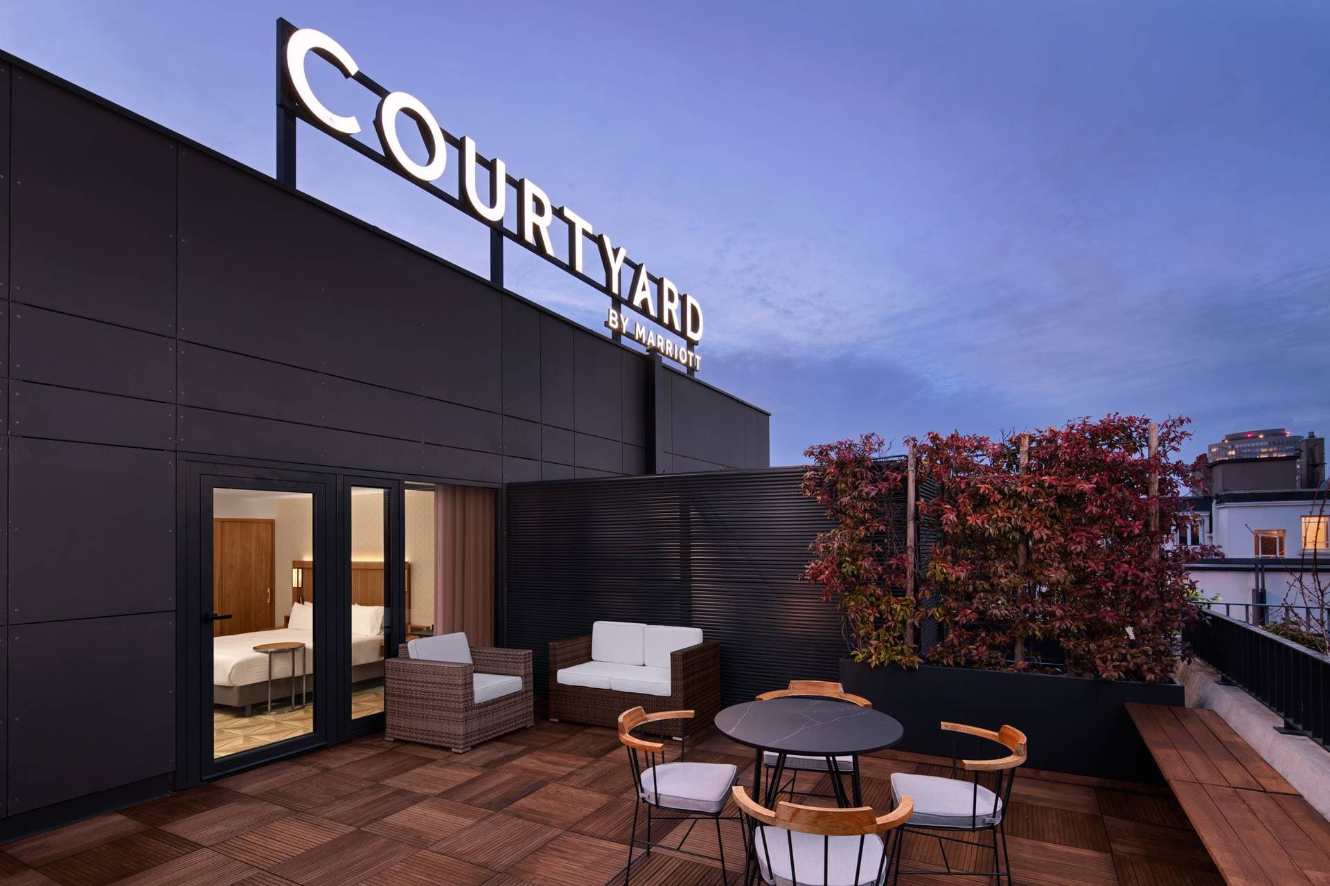 Courtyard by Marriott Paris Porte de Versailles 1