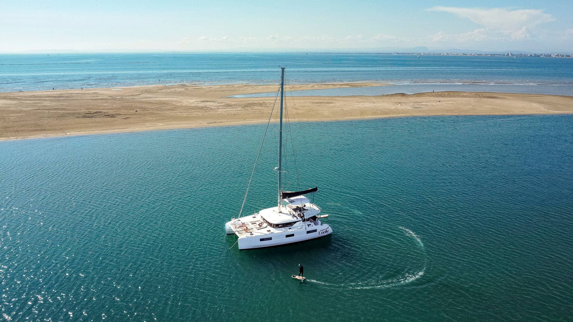 Catamaran Lucile 1