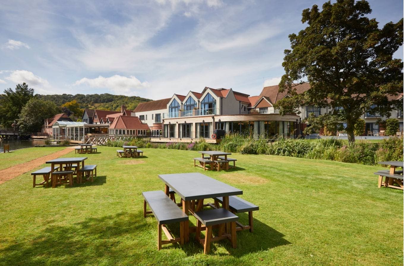 The Swan at Streatley 1