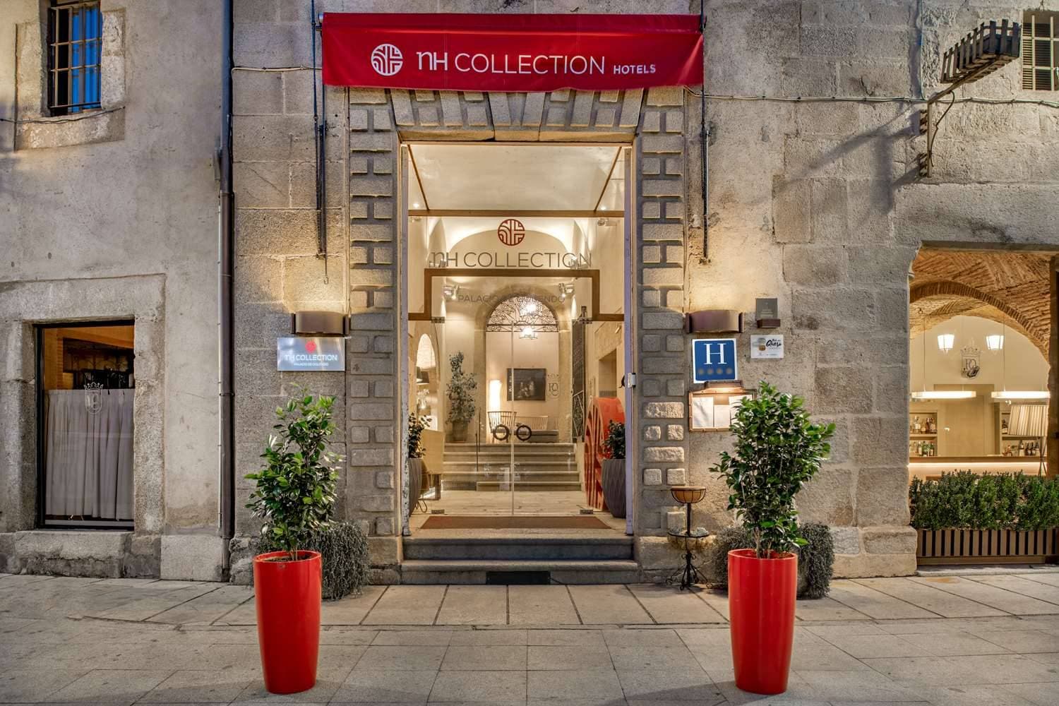 NH Collection Cáceres Palacio de Oquendo 1