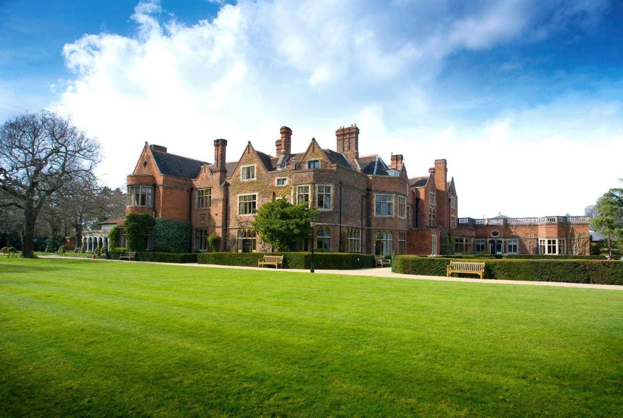 Warren House Hotel 1