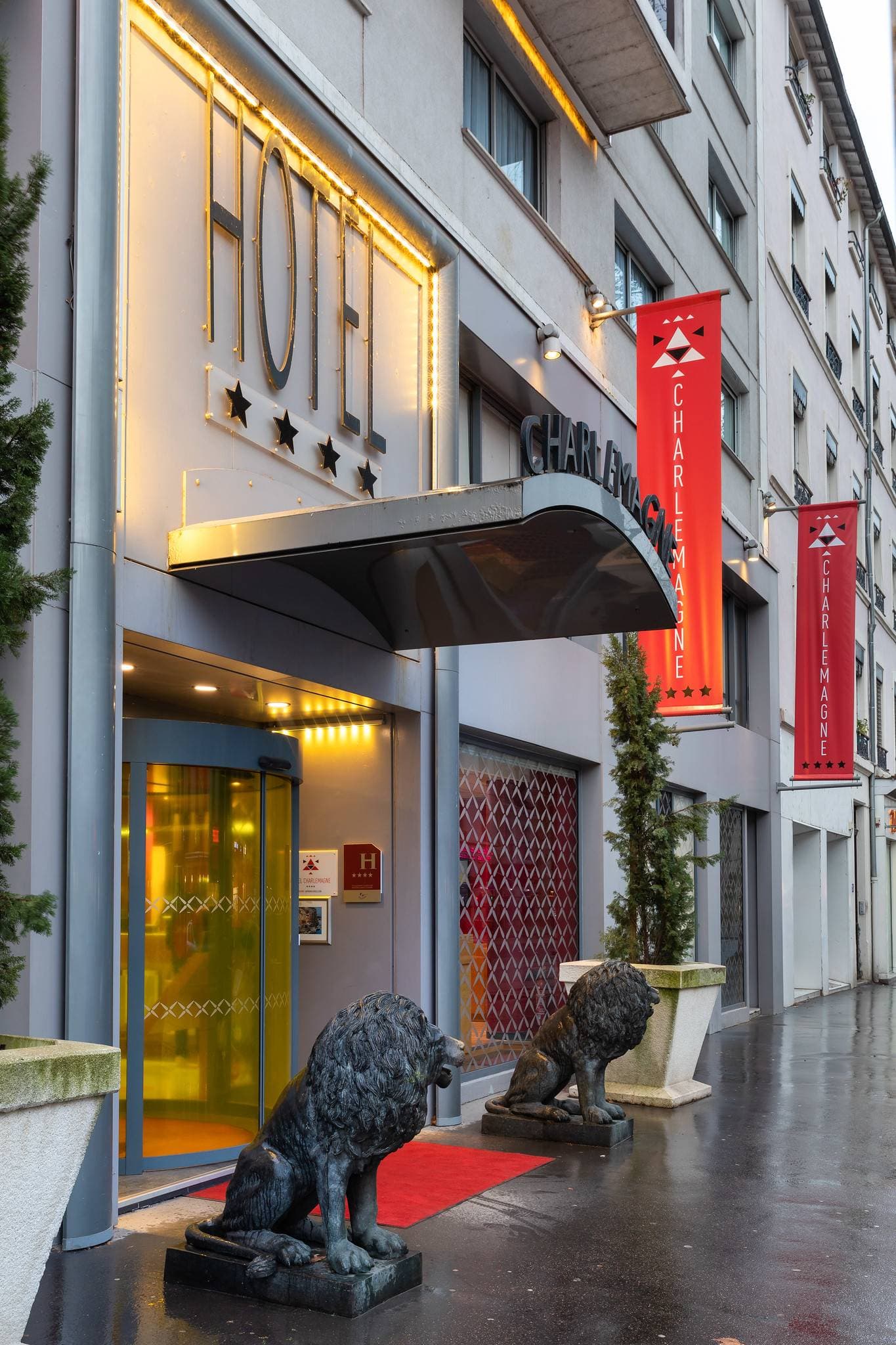 Hôtel Charlemagne by HappyCulture 1