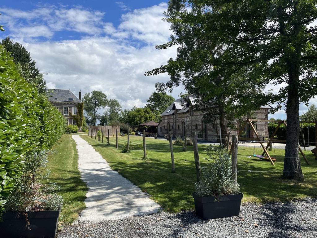 Le Pavillon et les gîtes Les Guinguettes 1