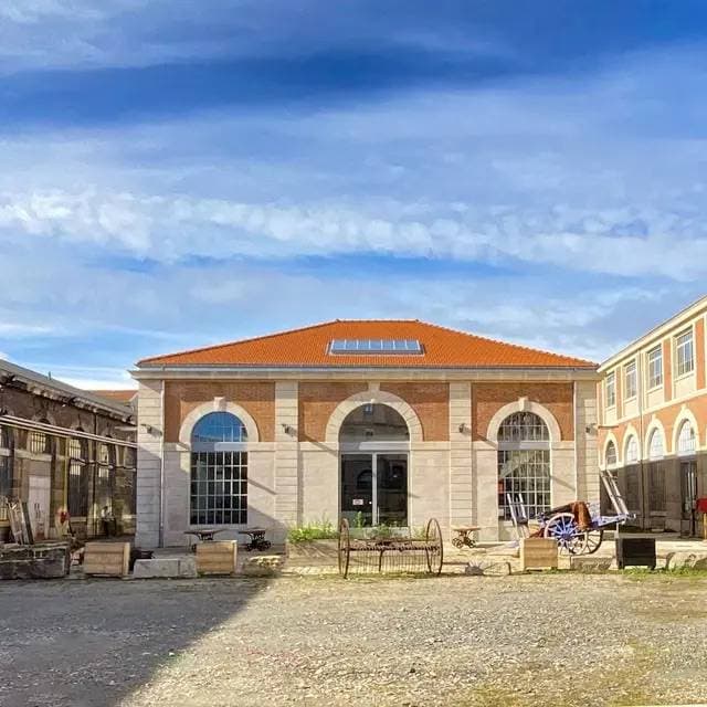 La Fabuleuse Cantine Saint-Etienne 1