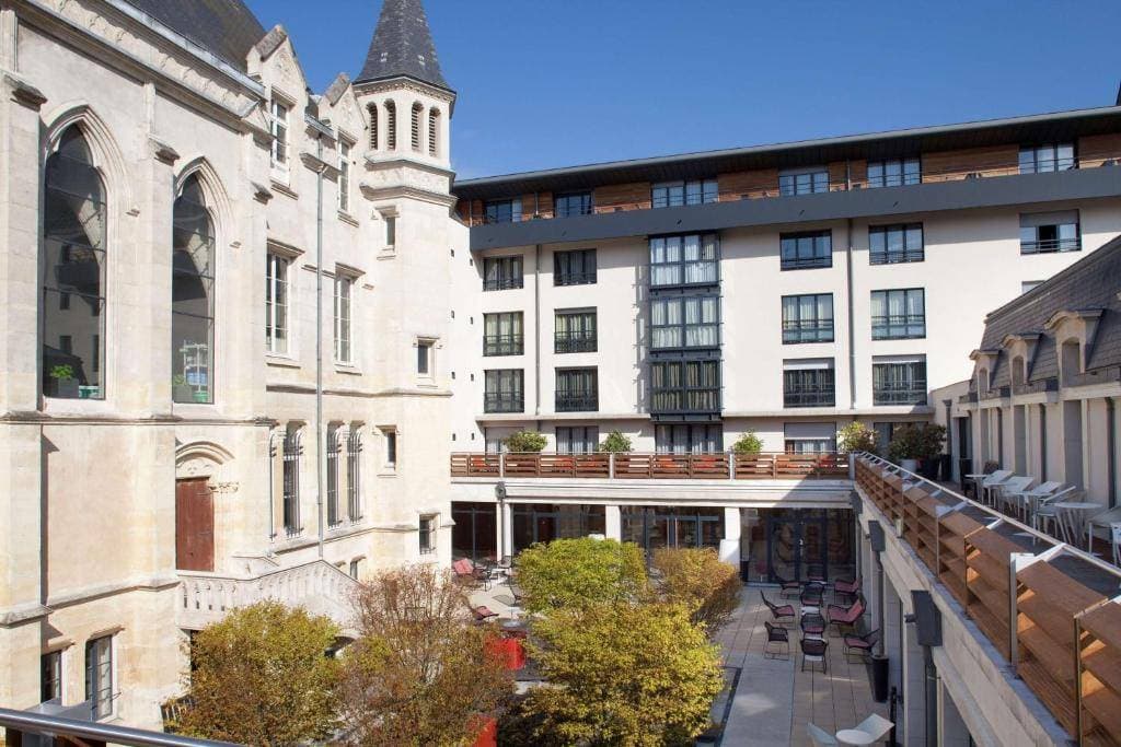 Best Western Premier Hotel De La Paix 1