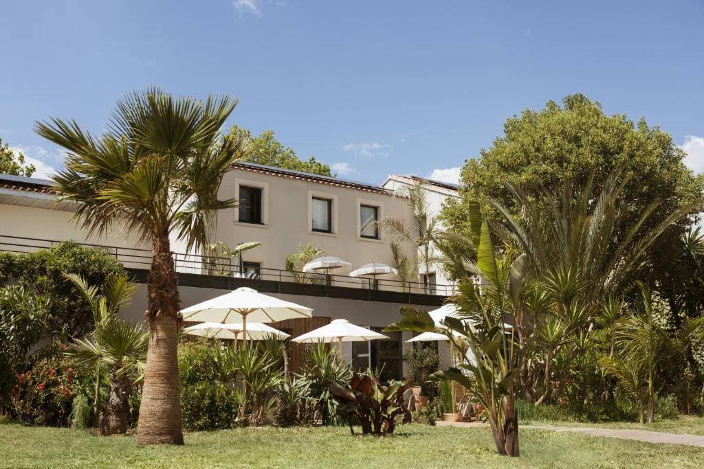 Les Jardins du Canal Piscine Chauffée 1