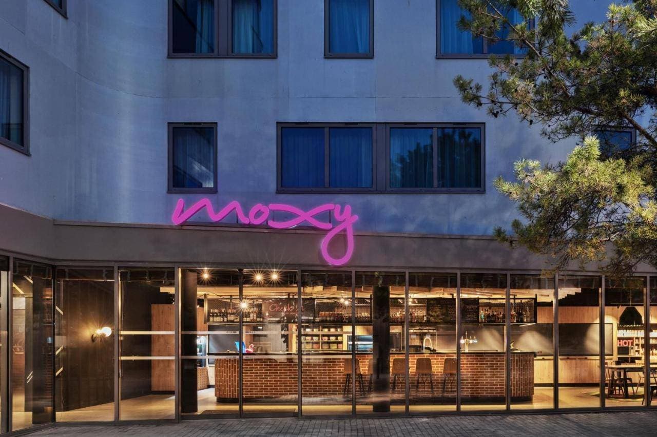 Moxy Amiens 1