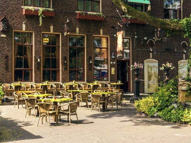Hotel de Plataan 1