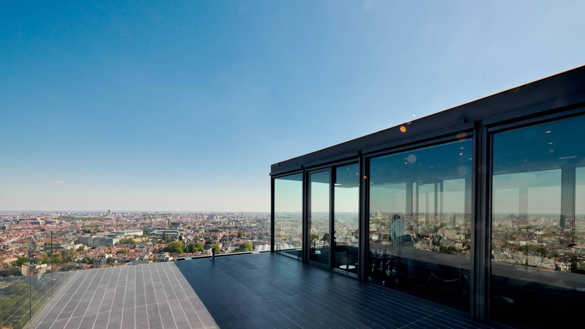 La Villa in the Sky 1