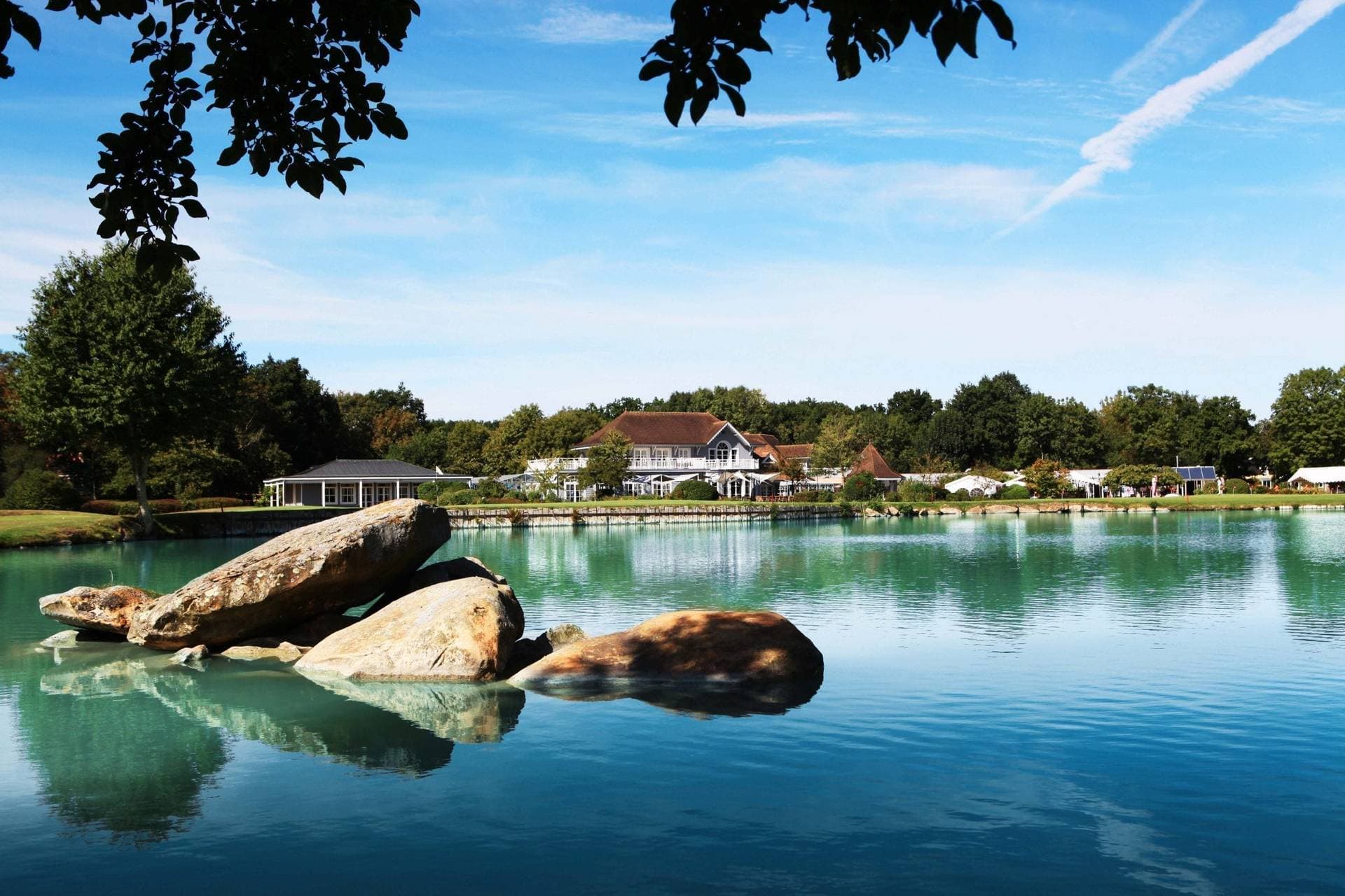 Etiolles Country Club 1