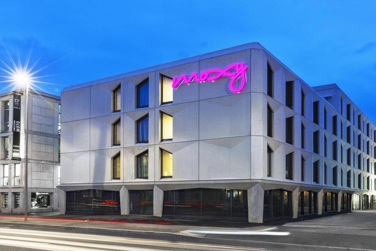 Moxy Lausanne City 1