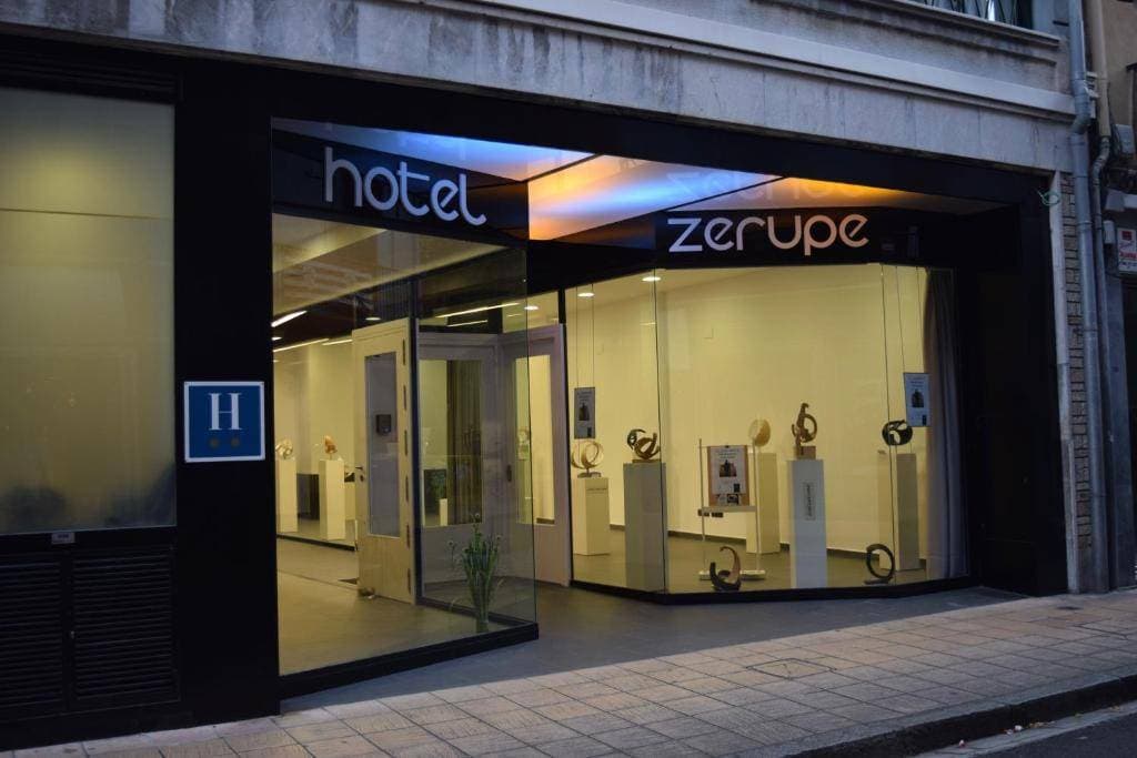 Zerupe Hotel 1