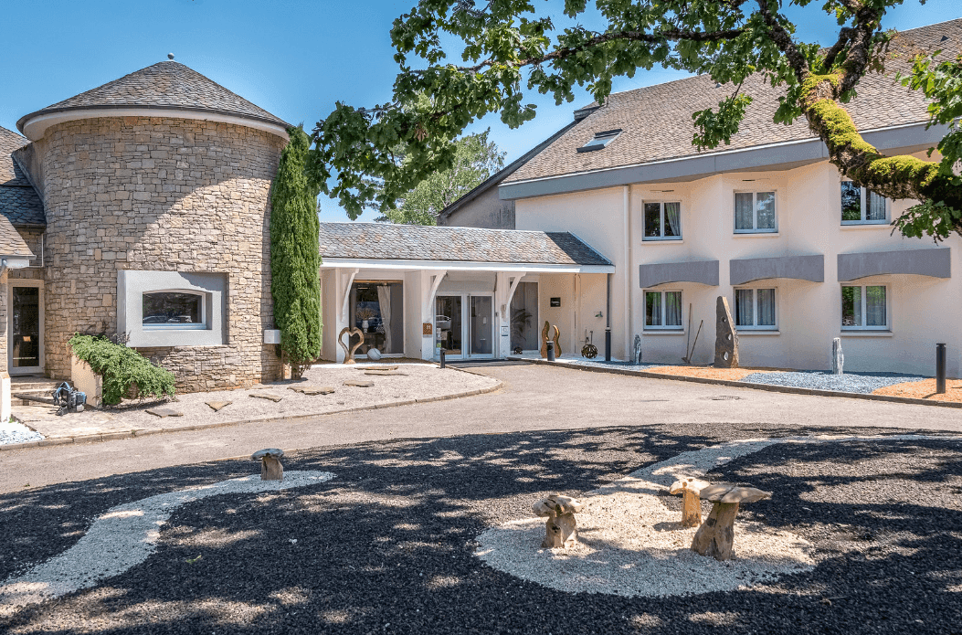 The Originals Relais Hôtel Causse Comtal 1