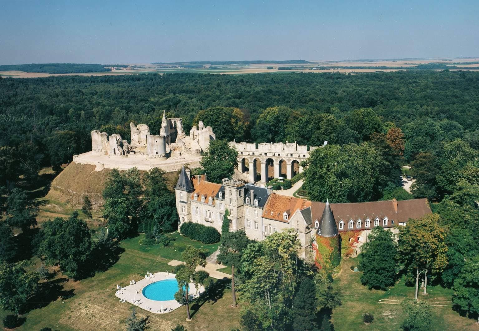 Le Château de Fère 1