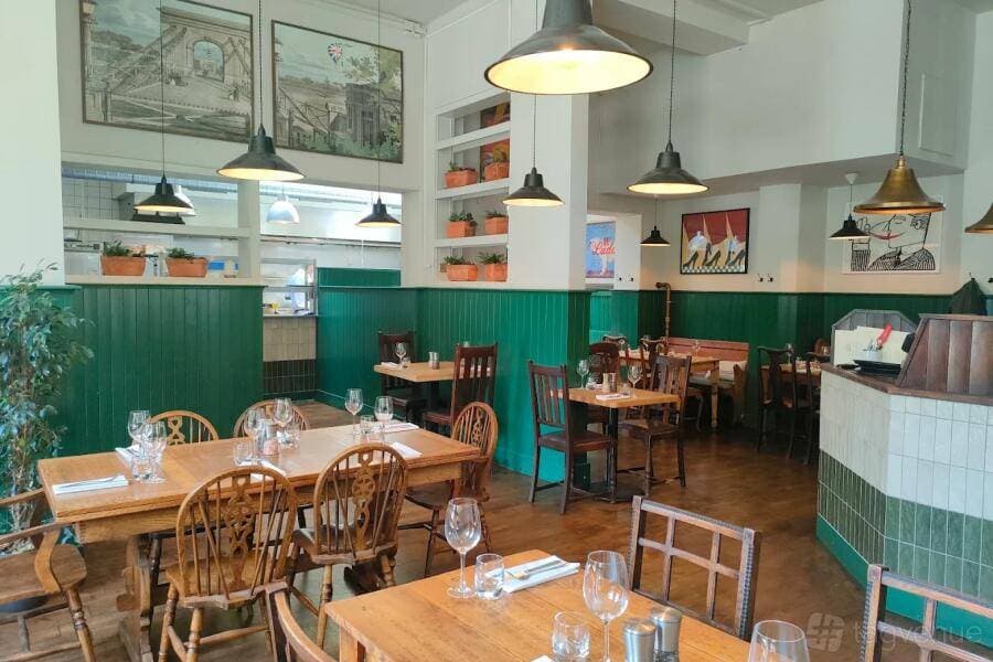 The Plough & Harrow, Long Ditton 29