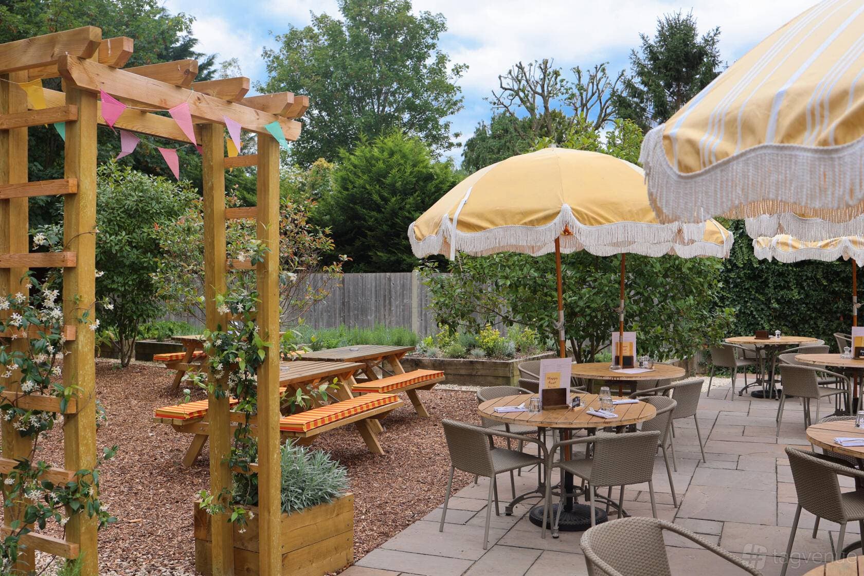The Plough & Harrow, Long Ditton 35