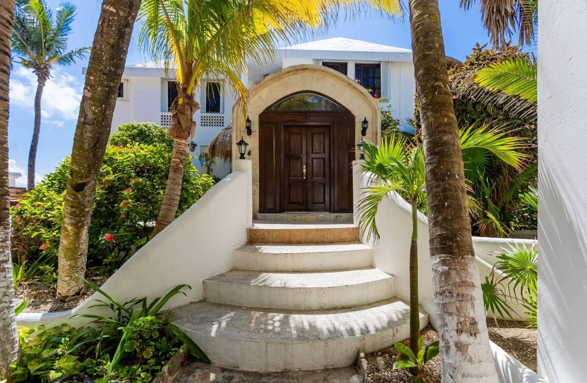 Casa Del Secreto 1