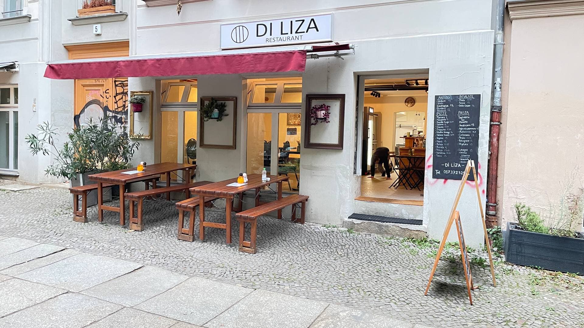 Di Liza 1
