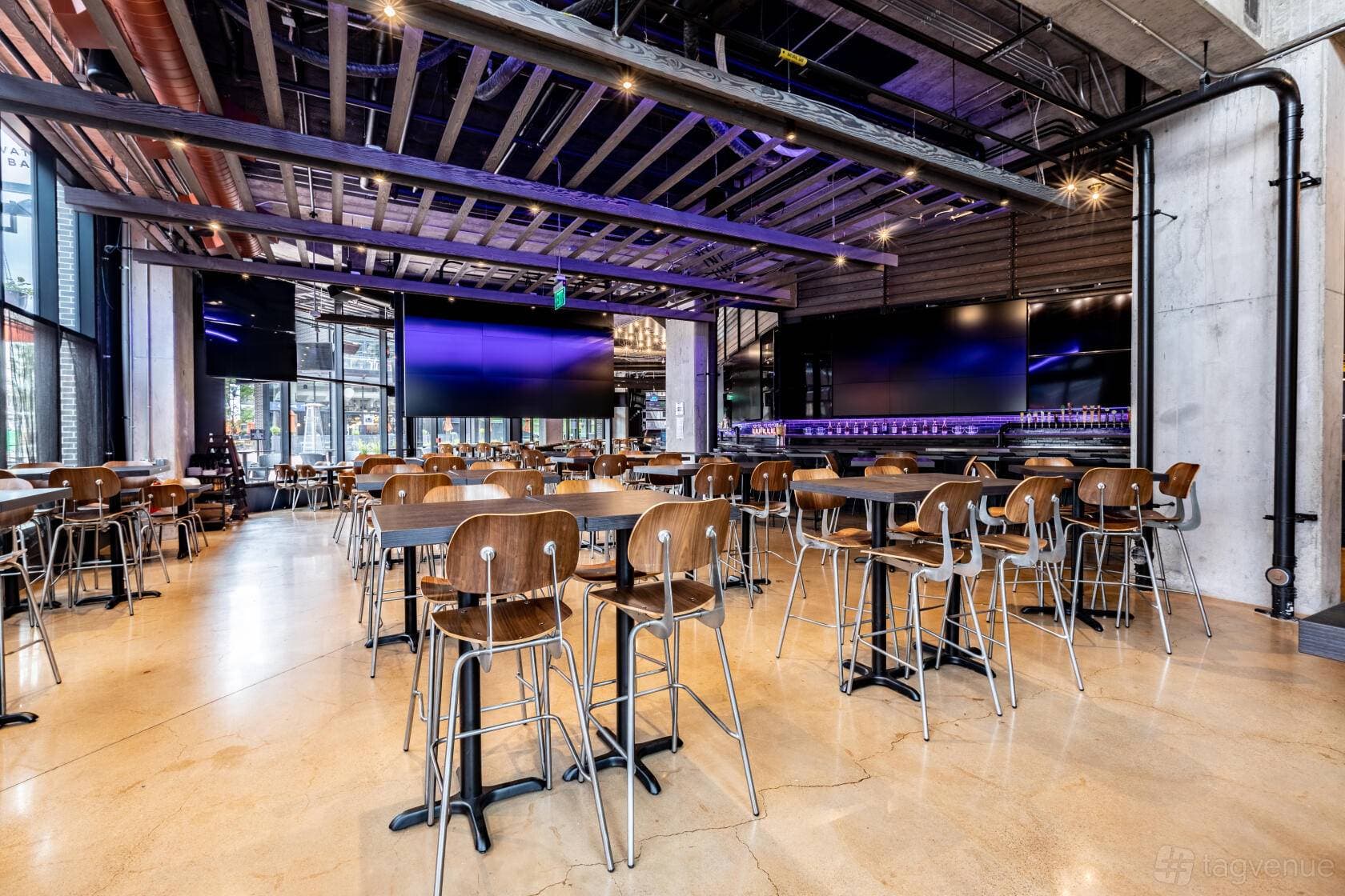 Tom's Watch Bar - Coors Field 78