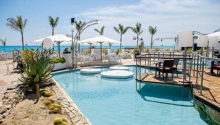 La Siesta Beach Club 1
