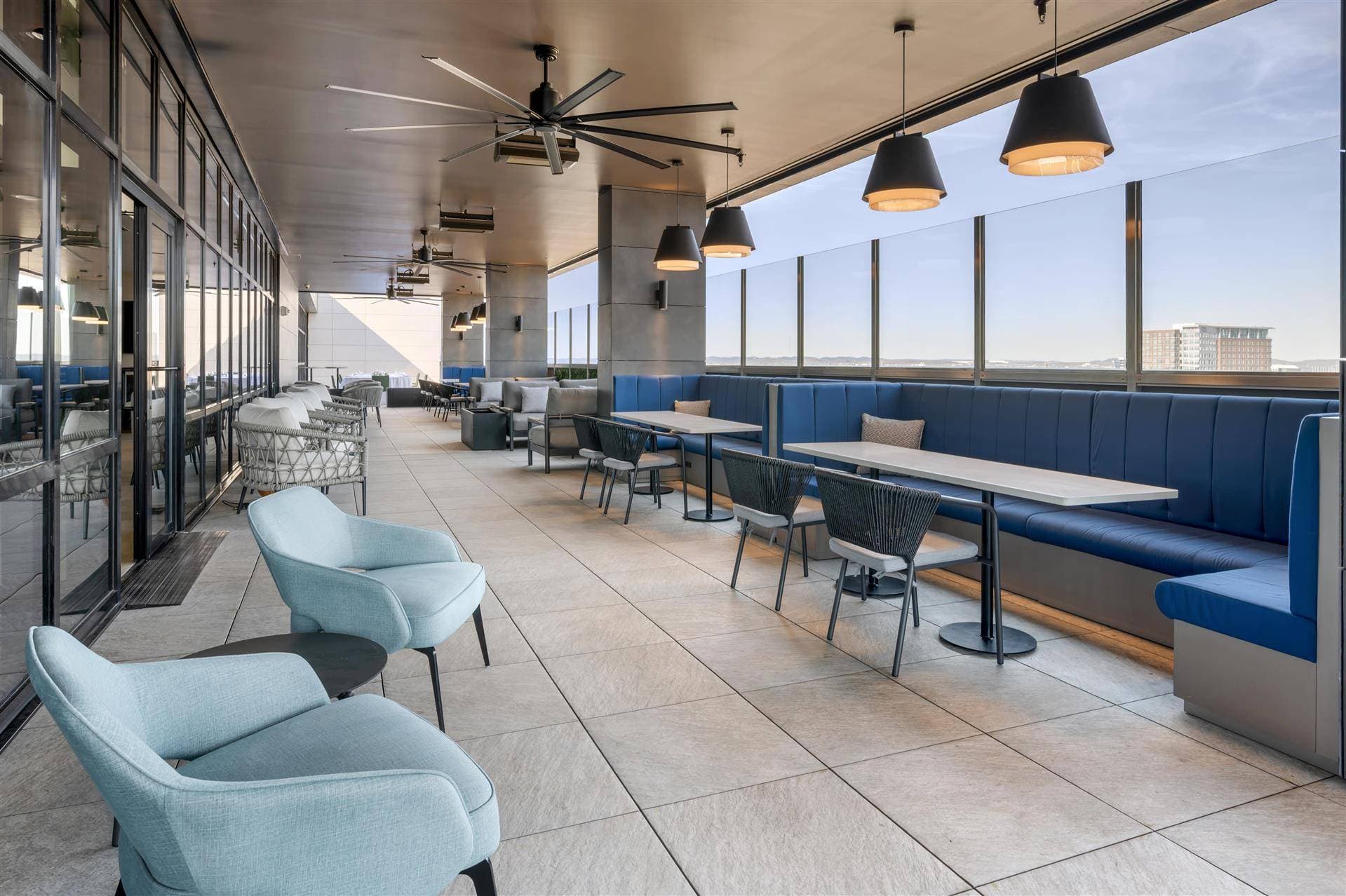 Cambria Hotel Nashville Midtown 8