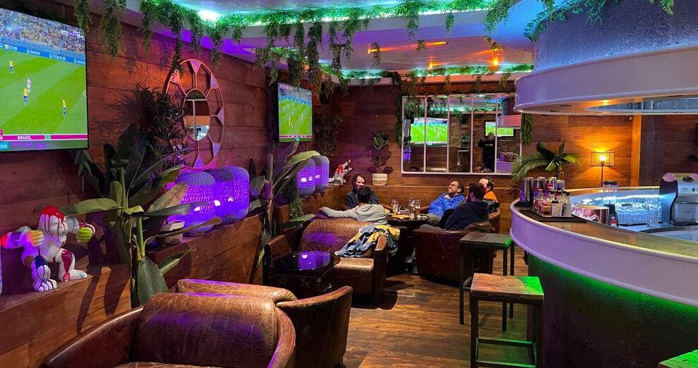 Downtown Bar 1