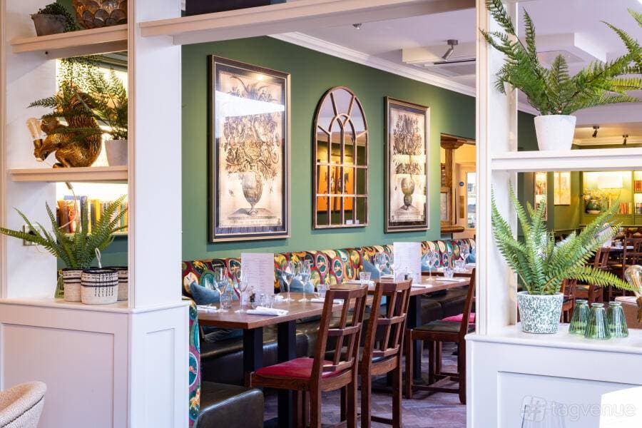 The Plough & Harrow, Long Ditton 27