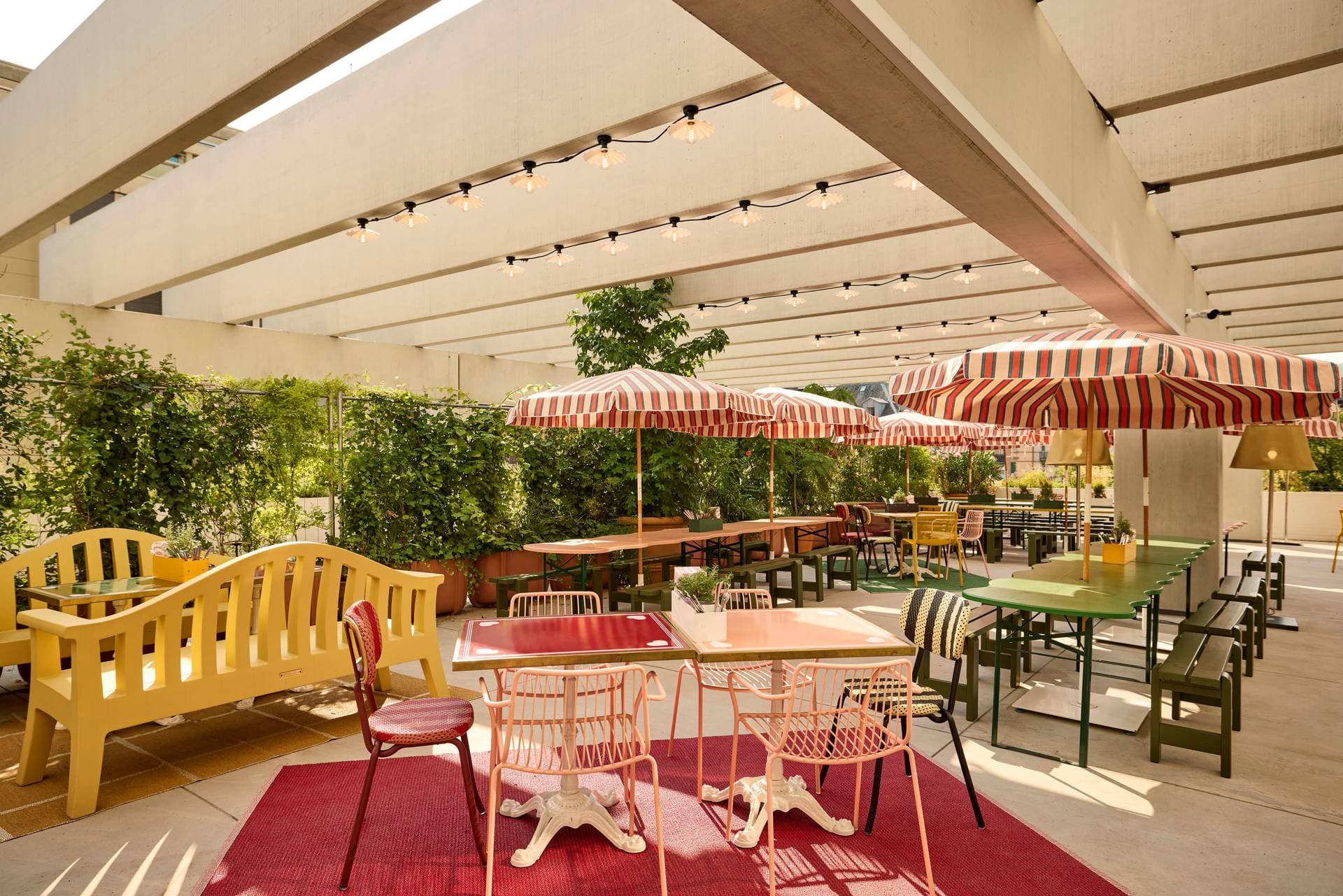 Mama Shelter Restaurant & Garden Zurich 1