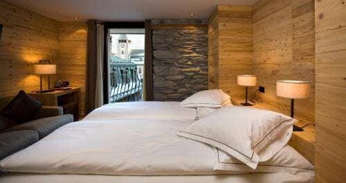 Unique Hotel Post 13