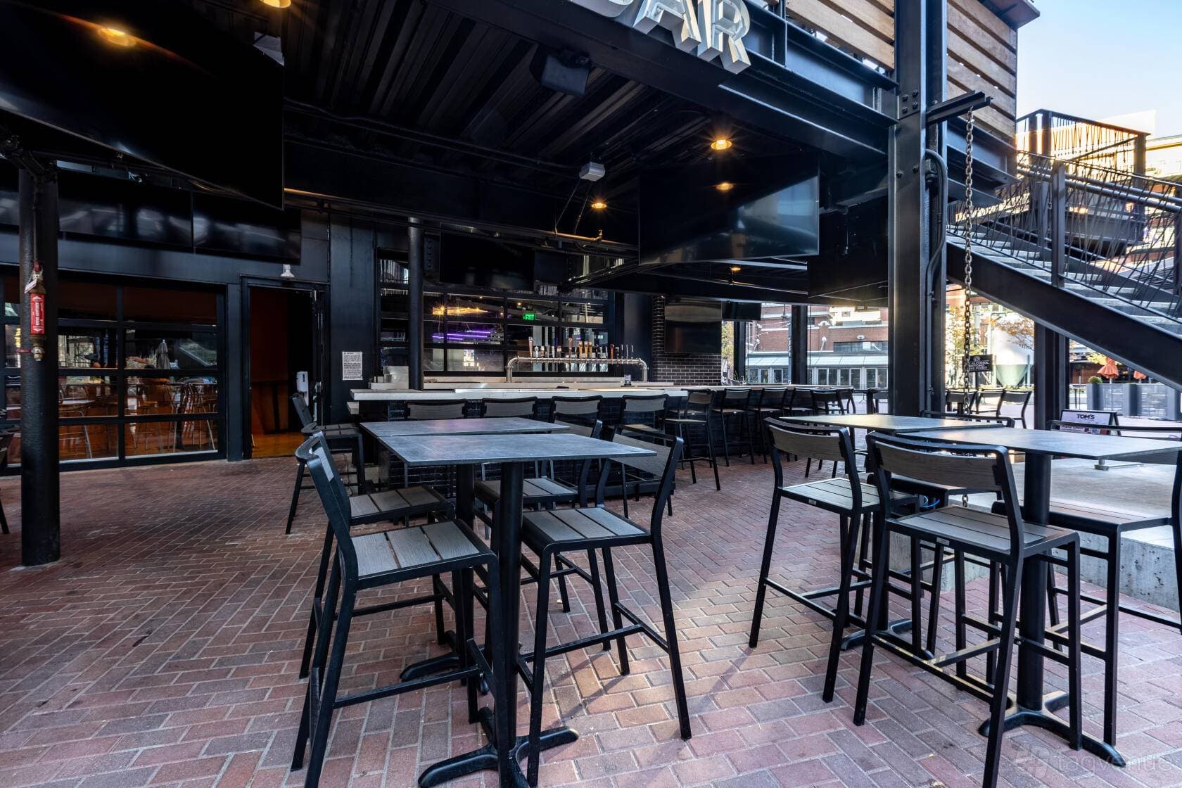 Tom's Watch Bar - Coors Field 91