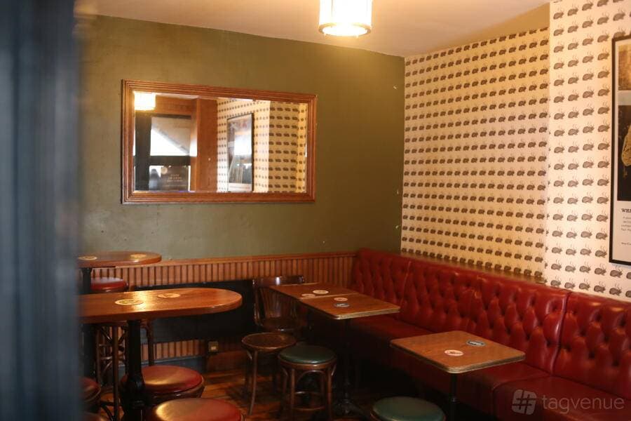 The Plough & Harrow, Long Ditton 16