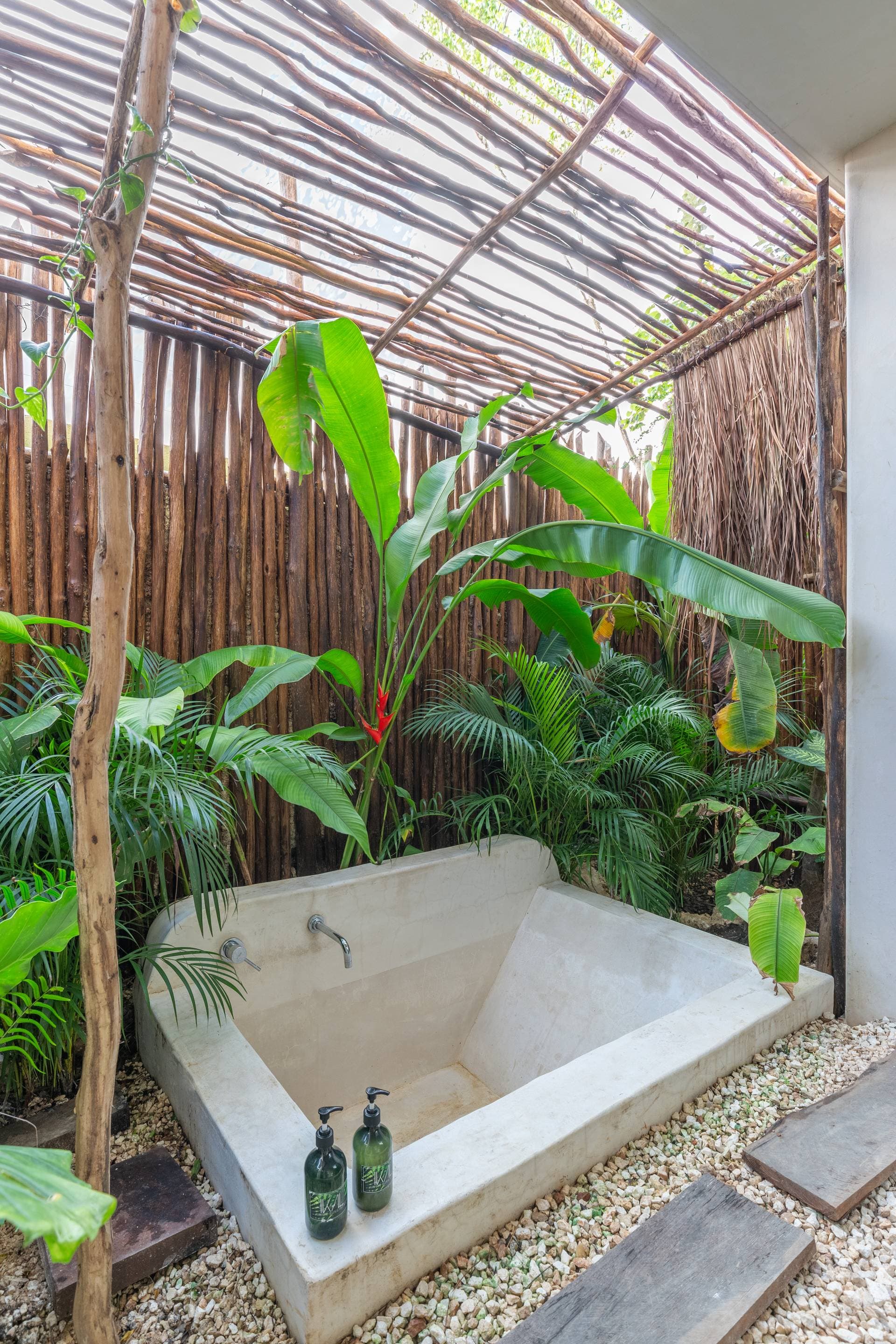 Ikal Bungalows 5