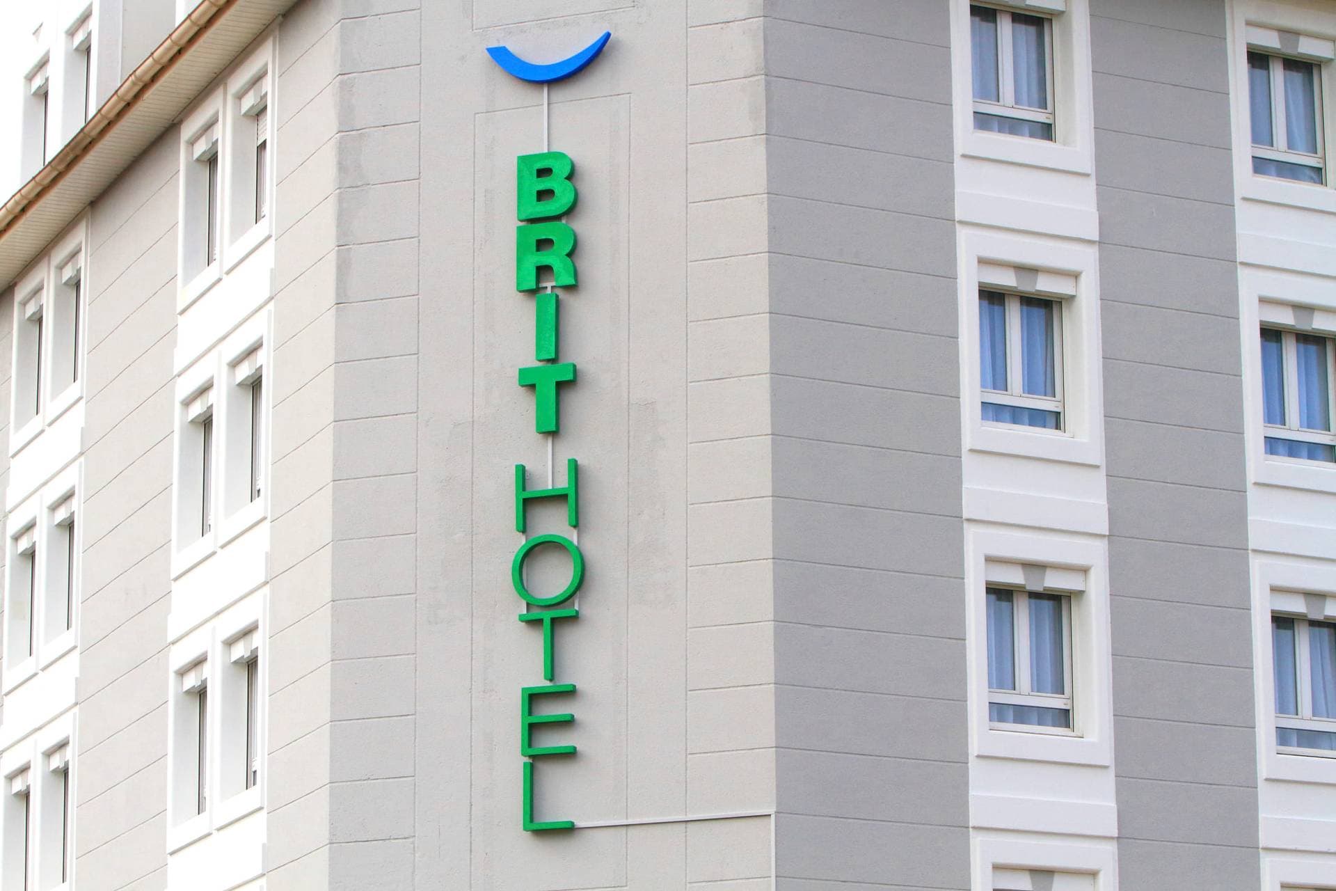 Brit Hotel Calais 1