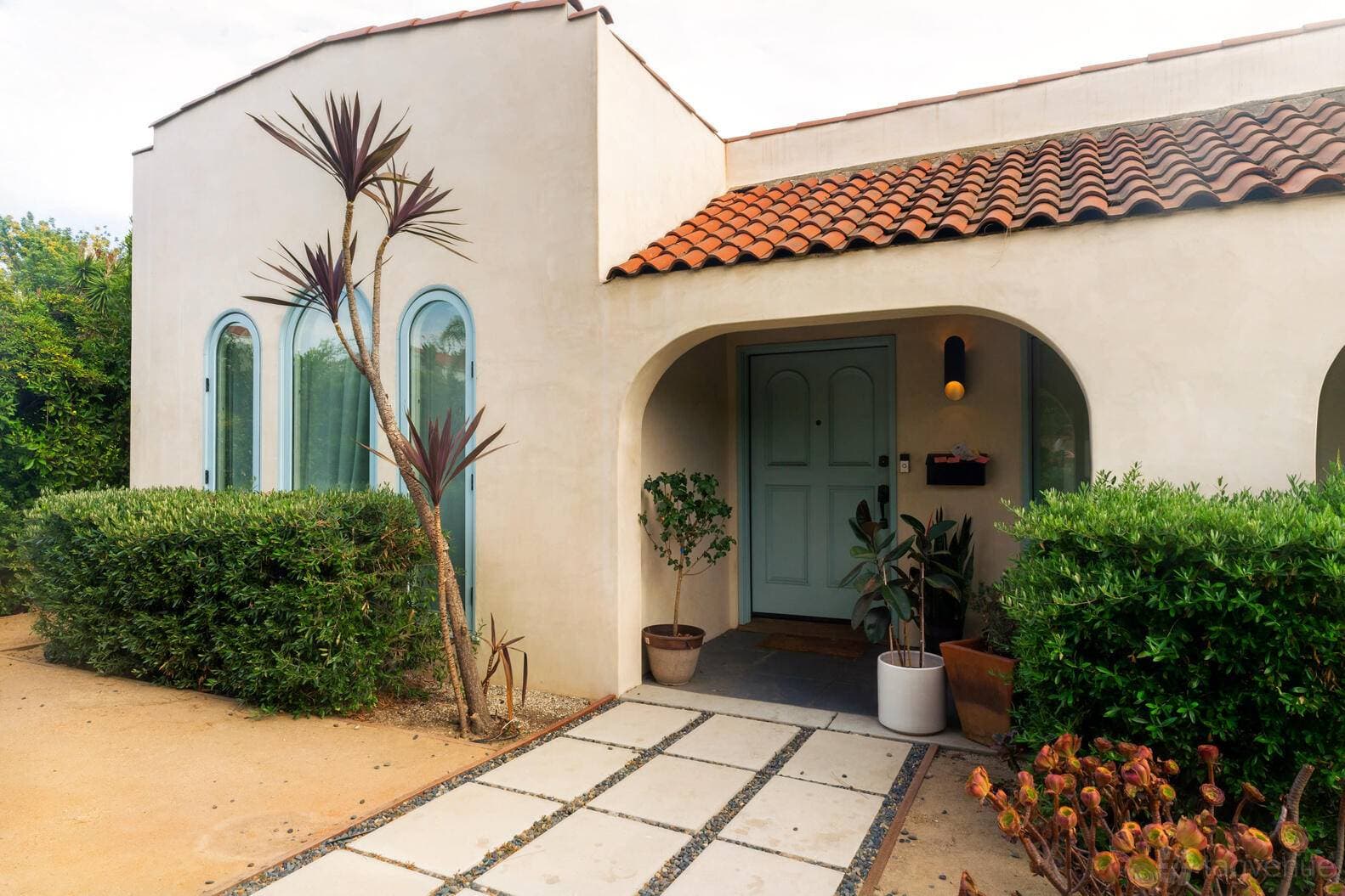 1929 Romantic Spanish Home 27