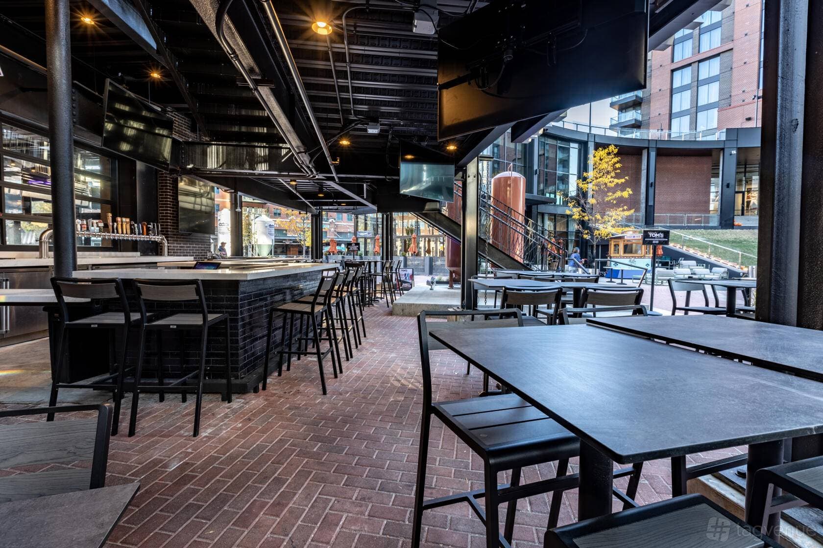 Tom's Watch Bar - Coors Field 123
