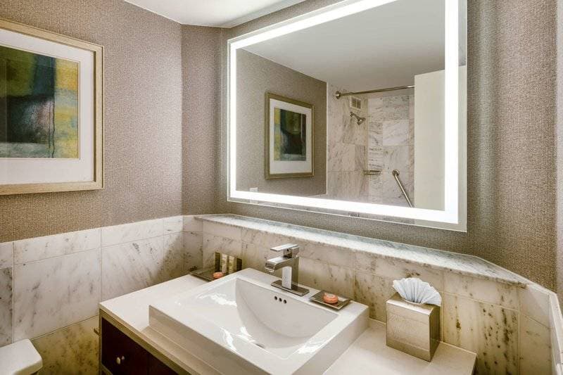 Hilton Dallas Lincoln Centre 5
