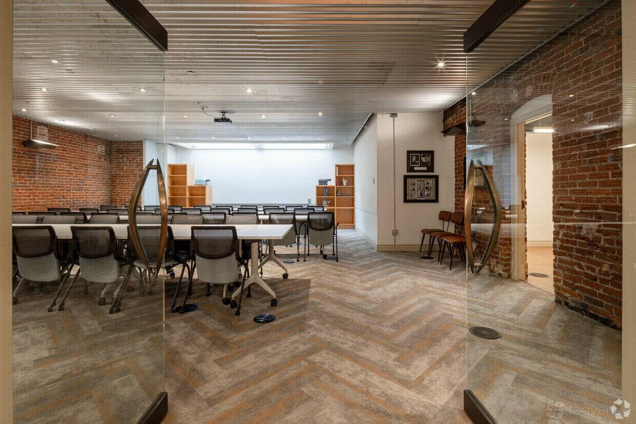 Candy Factory CoWorking 10