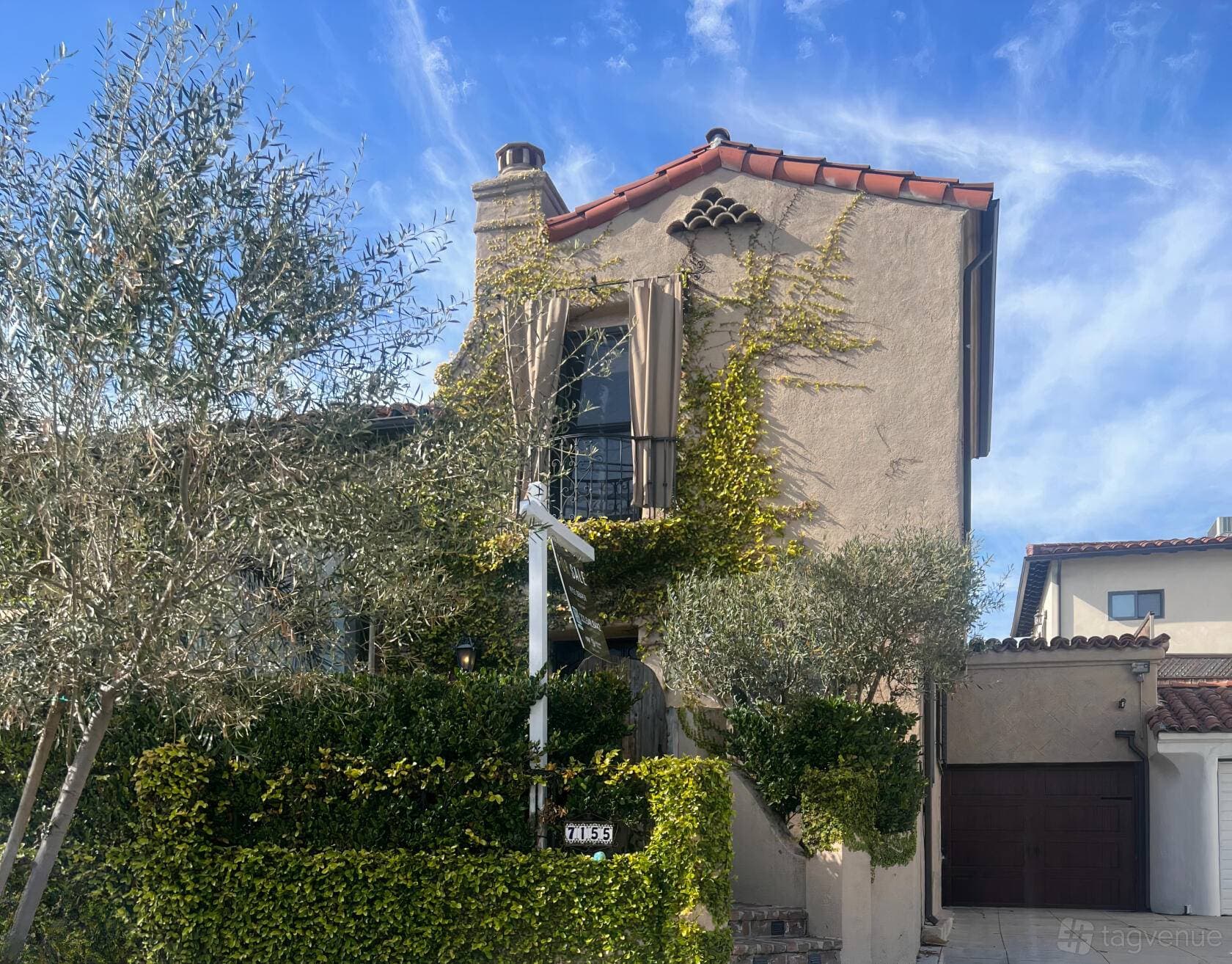 1929 Romantic Spanish Home 18