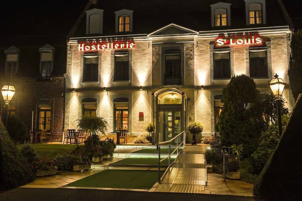 Restaurant Logis Hôtel Hostellerie Saint Louis 1