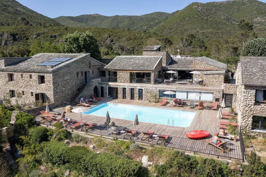 Hôtel restaurant & SPA E Caselle 1