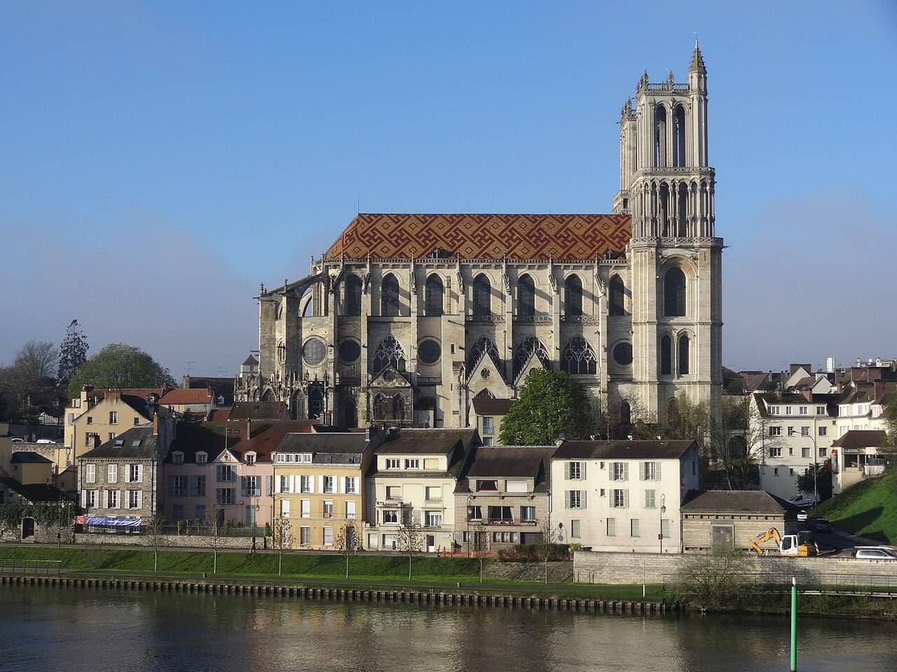 Office Tourisme Mantes-la-Jolie 1
