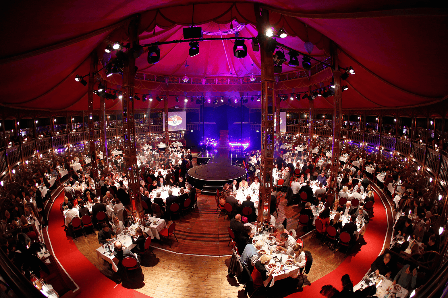 Gans Ganz Anders Dinner Show - Krystallpalast Varieté Leipzig