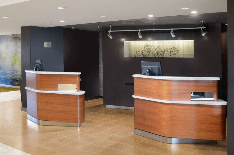 Sonesta Select Dallas Central Expressway 9