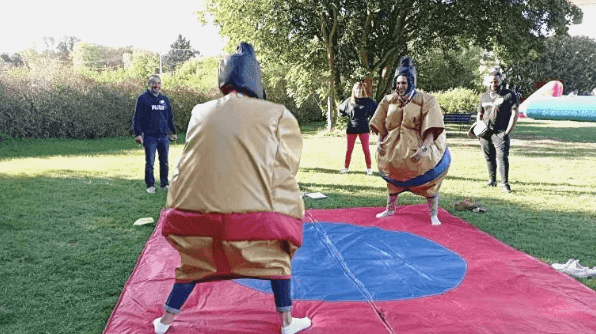 Les sumos gonflables