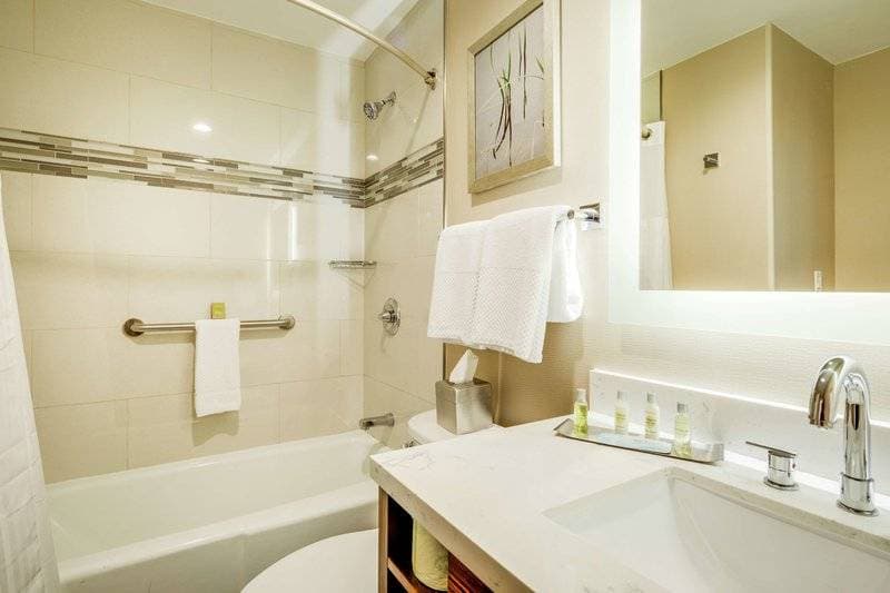 Double Tree by Hilton Huntington 38
