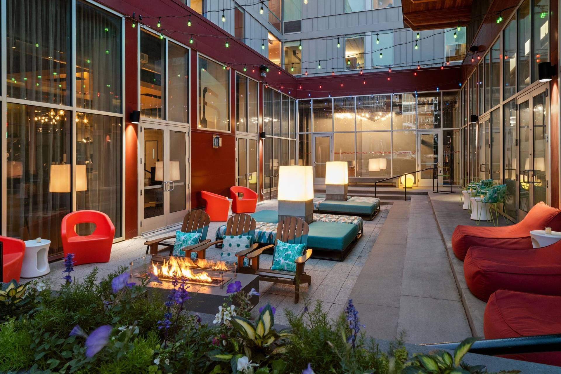Aloft Minneapolis 1