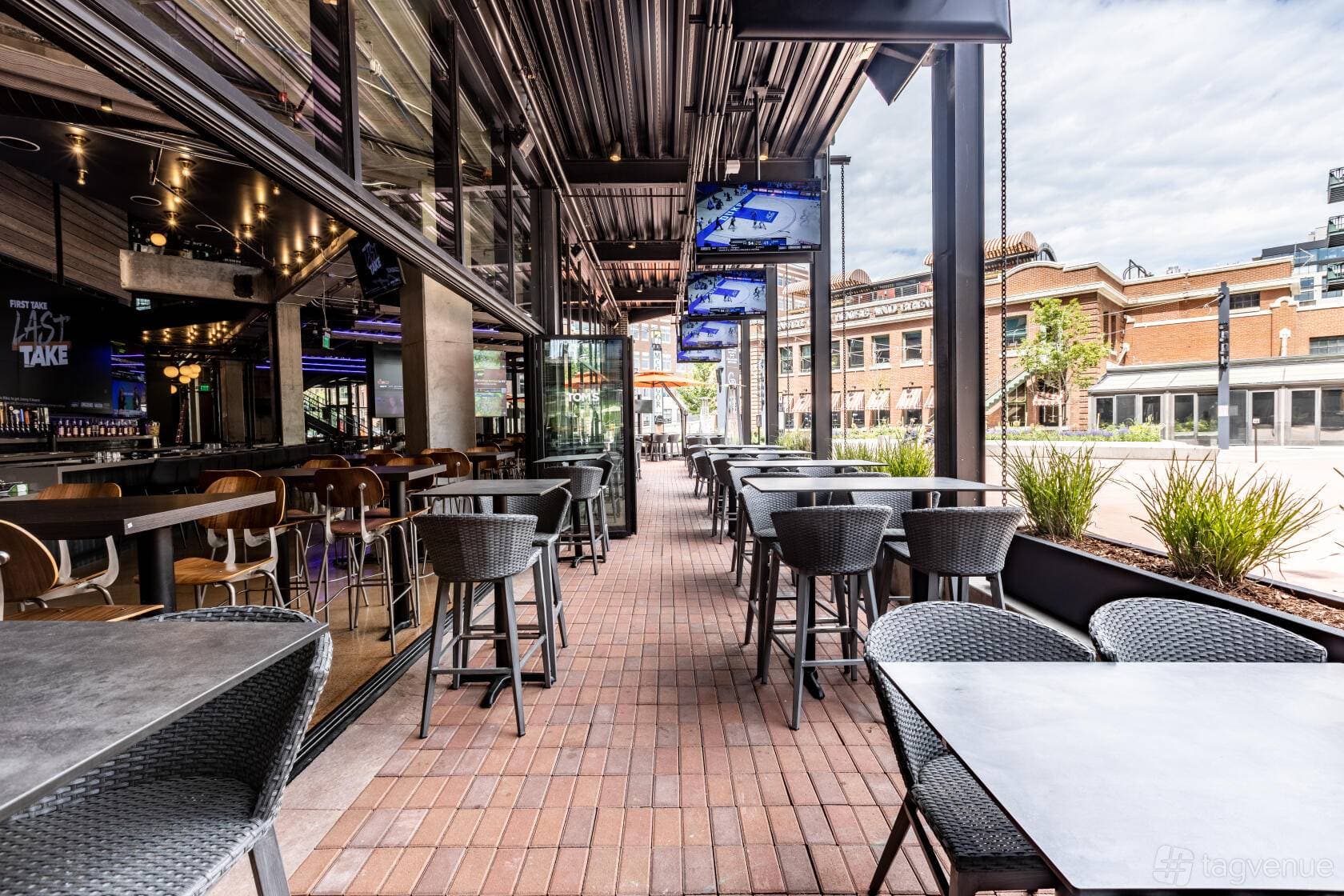 Tom's Watch Bar - Coors Field 85