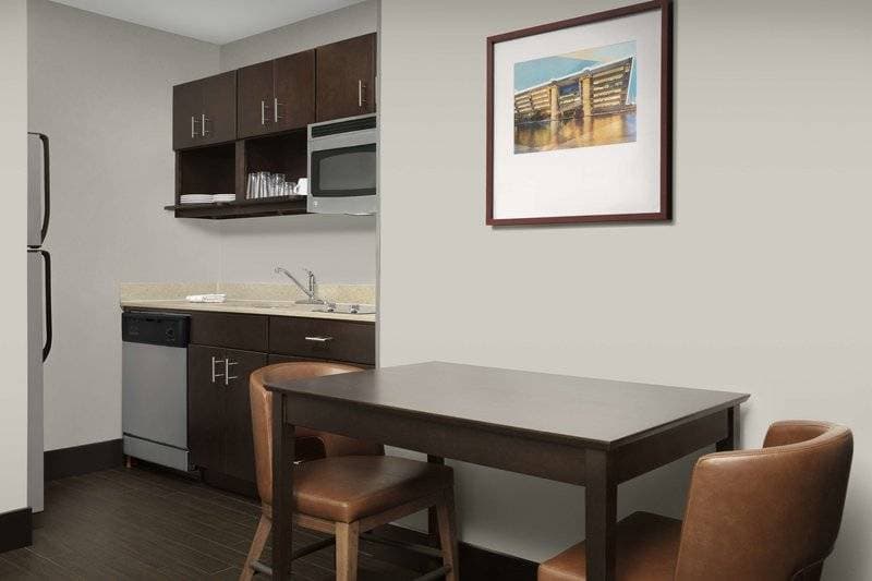 Homewood Suites by Hilton Dallas Downtown 33